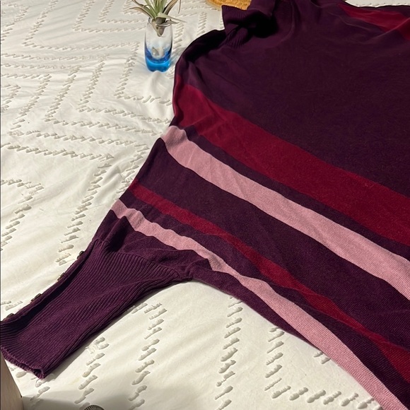 Stylish Purple and Pink Striped Poncho - Picture 3 of 8